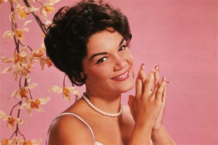 22 Connie Francis Body Measurement Celebrity measurements 2021