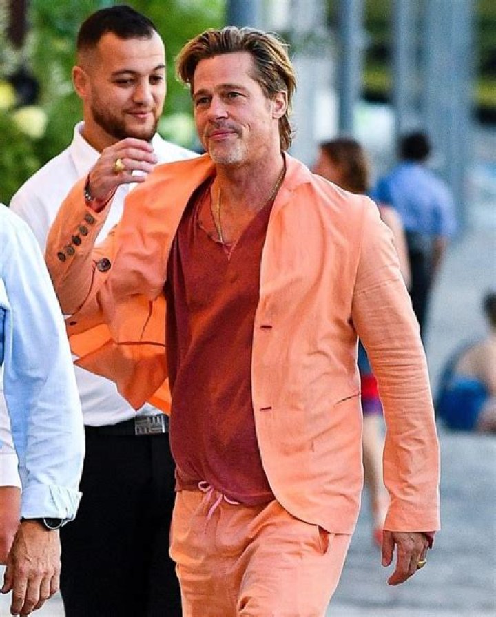 Brad Pitt Brad pitt, Mens casual outfits, Hollywood men