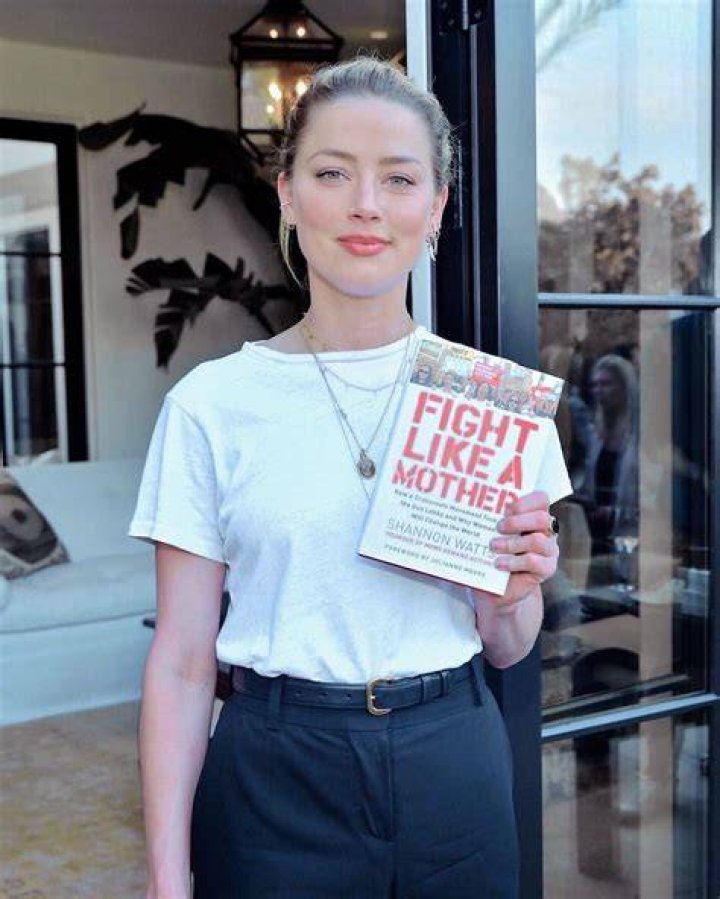 &Eacute;pingl&eacute; sur Amber heard