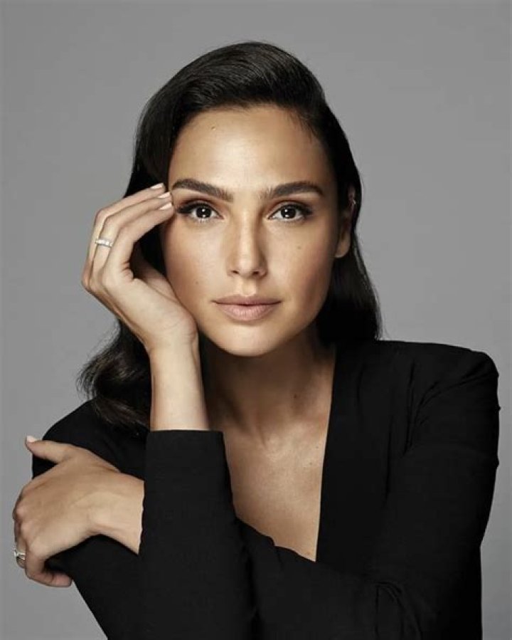 Gal Gadot's Husband & Kids Are Her Pride & Joy