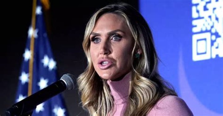 Lara Trump looks unrecognizable in throwback picture with Eric as she