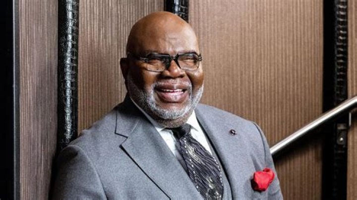 T.D. Jakes 'Stick Together' Thankful for the lessons I learned from